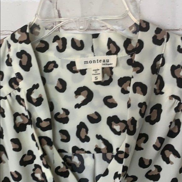 Monteau Leopard Print Cold Shoulder Blouse with Draped Bow Neckline – Size Small - Picture 7 of 7